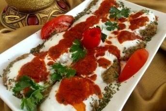 Yoğurlu Bayat Ekmek Köftesi