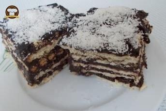 Kolay Bisküvili Pasta Yapımı (Aşamalı Anlatım)