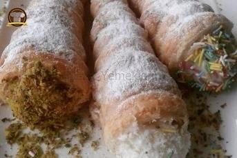 Milföylü Külah Tatlısı