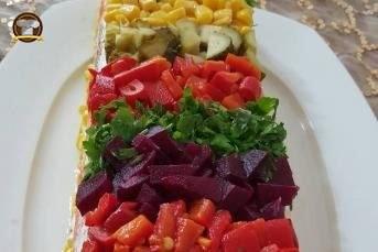 Yoğurtlu Etimekli Salata