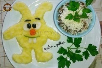 Mantar Sote Ve Eşliğinde Patates Püresi