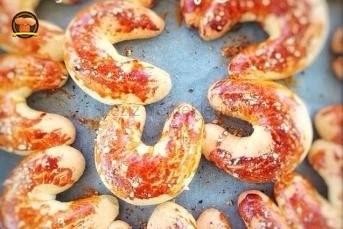 Nefis Ay Çöreği Tarifi