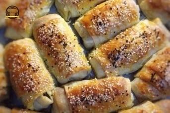 Puf Puf Kıymalı Rulo Börek