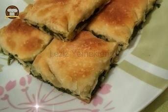 Ispanaklı Tepsi Böreği