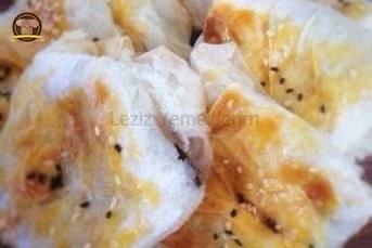 Patlıcanlı Bohça Böreği