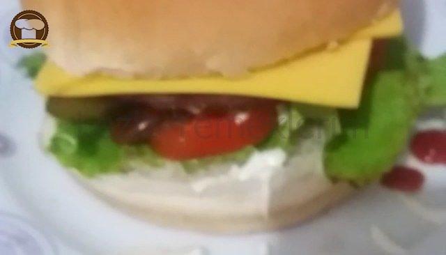 Evde Hamburger Leziz Yemeklerim