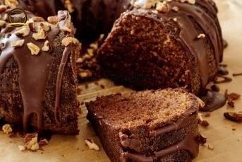 Çikolata Soslu Kolalı Kek