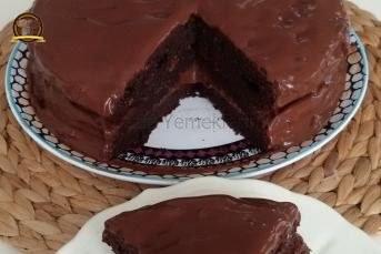 Çikolatalı Pasta Tarifi Nasıl Yapılır