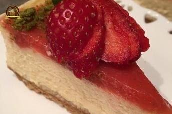 Çilekli Cheesecake Tarifi