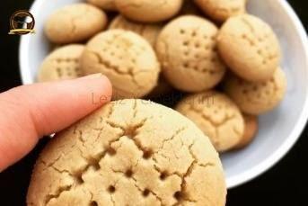 Pratik Tahinli Kurabiye Tarifi