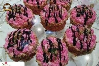 Nişastalı Minik Pastalar