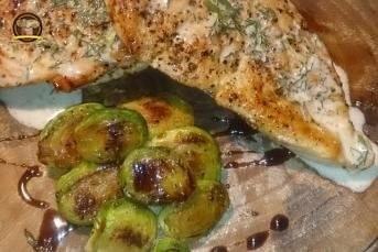 Limon Soslu Tavuk Nar Ekşili Glazeli Brüksel Lahanası İle