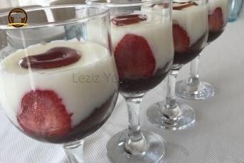 Kupta  Çilek Dekorlu İki Renkli Muhallebi