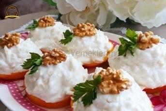 Portakal Çanağında Kereviz Salatası