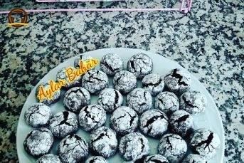 Çikolata Tadında Çatlak Kurabiye