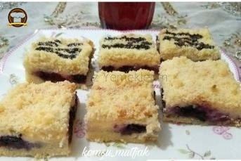 Vişneli Kremalı Tatlı