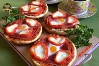 Bıldırcın Yumurtalı Ekmekler