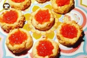 Reçelli Fındıklı Kurabiye