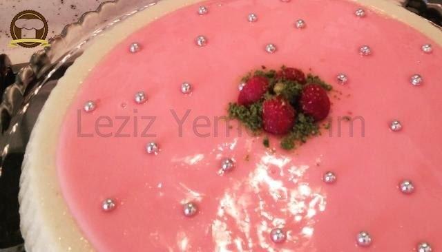 Tart Kalıbında Sütlü İrmik Tatlısı Leziz Yemeklerim