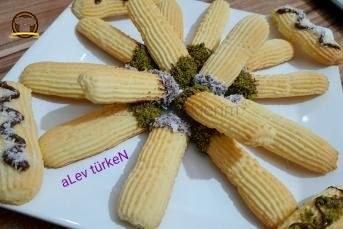 Pratik Ağızda Dağılan Tırtıl Kurabiye