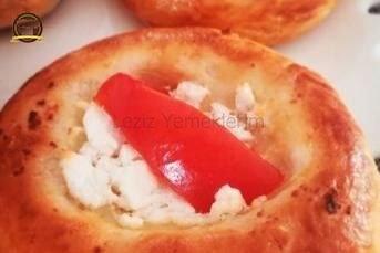 Mini Pizza Nasıl Yapılır