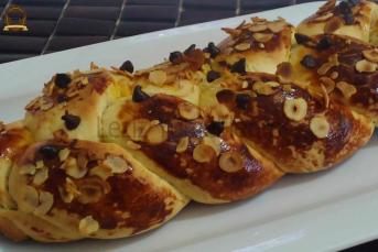 Paskalya Çöreği Yapılışı