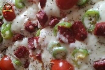 Kolay Bazlama Pizza Tarifi