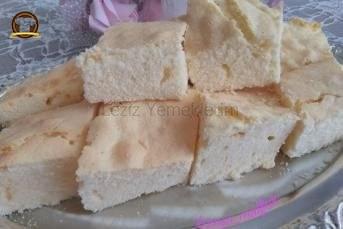 Nişastalı Köpük Kek