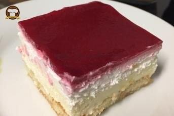 Frambuazlı Kolay Pasta (Fırınsız)