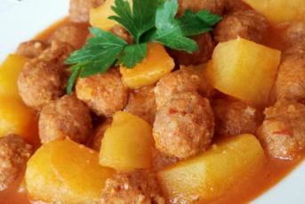 Patatesli Sulu Köfte