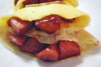 Karamelize Elmalı Krep