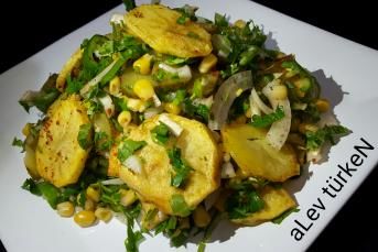 Pratik Patates Kızartması Salatası