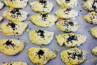 Dereotlu 3-2-1 Poğaçası