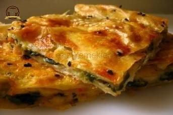 Ispanaklı Açma Börek