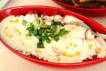 Yoğurtlu Kuru Biber Tarifi