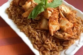 Tavuklu Arpa Şehriye Pilavı