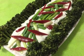 Yoğurtlu Brokoli Salatası Tarifi