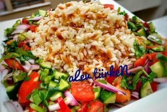 Islatmadan Parlak Ve Tane Tane Pirinç Pilavı