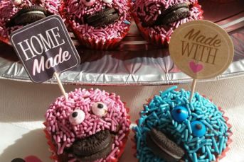 Kurabiye Canavarı Mafinler