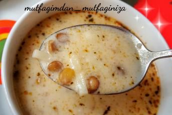 Yeşil Mercimekli Erişte Çorbası