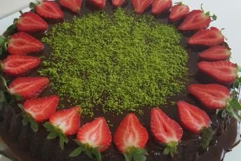 Çikolata Fışkıran Tart Pasta