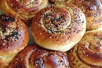 Yumuşacık Peynirli Çörek