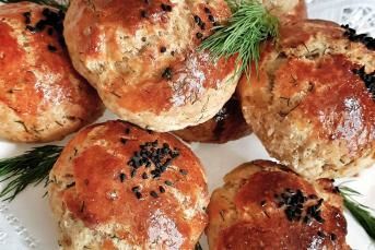 Dereotlu Poğaça Nasıl Yapılır