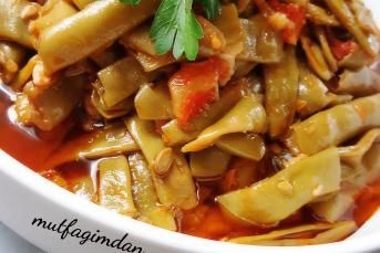 Zeytinyağlı Taze Fasulye Yapımı