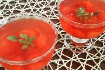 Çilek Elma Kompostosu