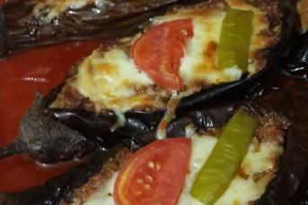 Kaşarlı Karnıyarık