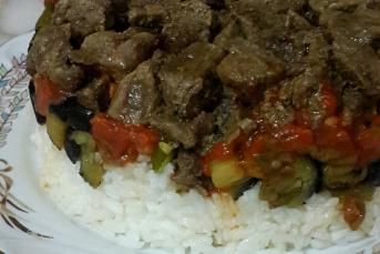 Patlıcanlı Kavurmalı Pilav