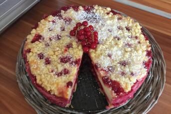 Frenküzümlü Labneli Kek