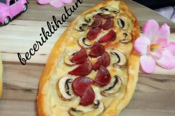 Kaşarlı Sucuklu / Mantarlı Pide