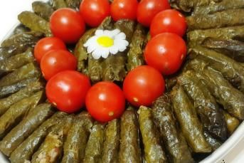 Zeytinyağlı Yaprak Sarması (Lezzeti Garanti)